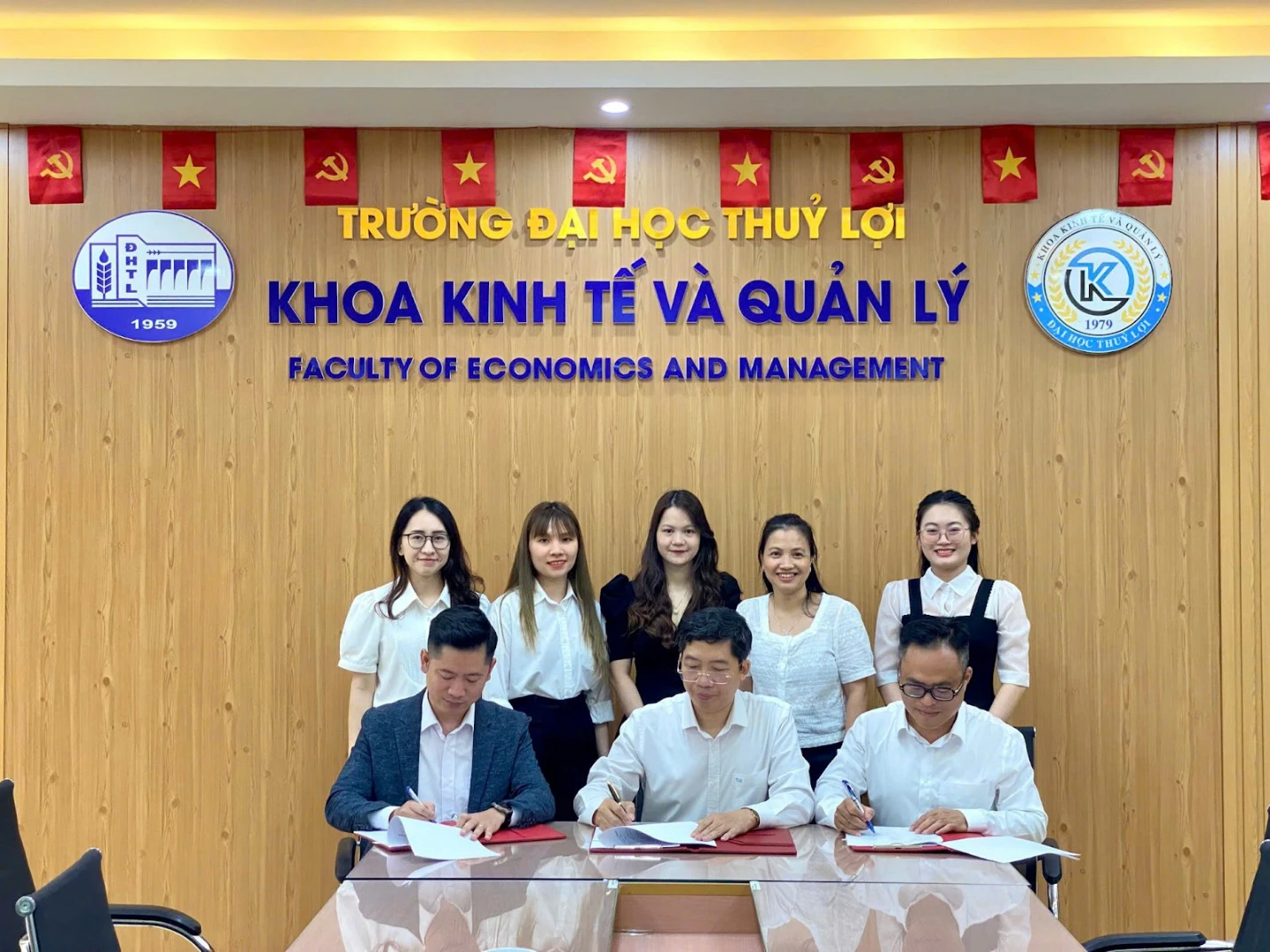 Lễ ký kết hợp tác giữa VNNIC, Nhân Hòa và Đại học Thủy lợi: Nâng cao cơ hội thực tập và khởi nghiệp cho sinh viên Thương mại điện tử